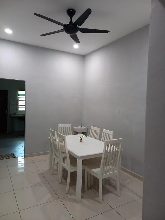 Feriehus Yaths Homestay Butterworth Malaysia